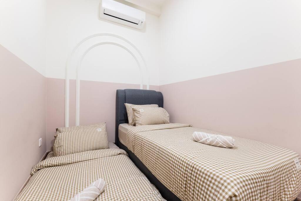 Arte Mont Kiara Duplex 4 Pax Jacuzzi Leilighet Kuala Lumpur Eksteriør bilde