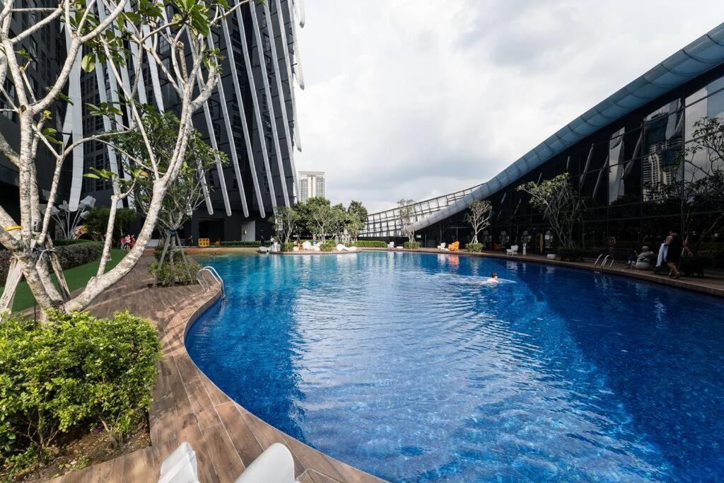 Arte Mont Kiara Duplex 4 Pax Jacuzzi Leilighet Kuala Lumpur Eksteriør bilde